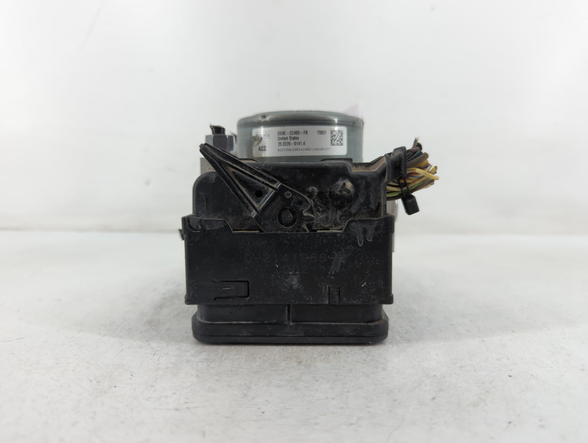 2013 Lincoln Mkz Anti-Lock Brake ABS Pump Module Actuator OEM P/N:DG9C-2C405-FB Fits OEM Used Auto Parts - Oemusedautoparts1