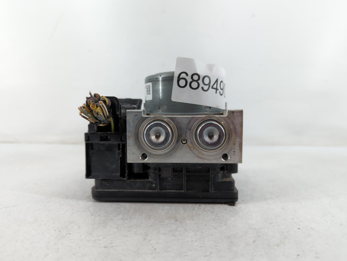2013 Lincoln Mkz ABS Pump Control Module Replacement P/N:DG9C-2C405-FB Fits OEM Used Auto Parts - Oemusedautoparts1.com