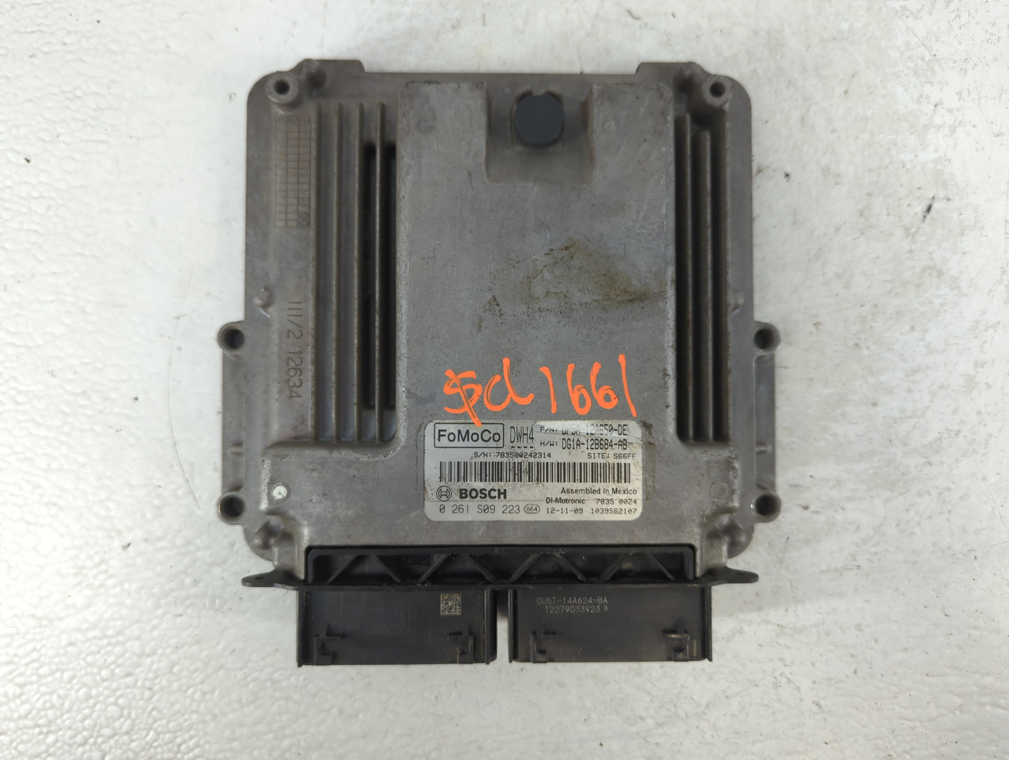 2013 Lincoln Mkz PCM Engine Control Computer ECU ECM PCU OEM P/N:DG1A-12B684-AB DP5A-12A650-DE Fits OEM Used Auto Parts - Oe