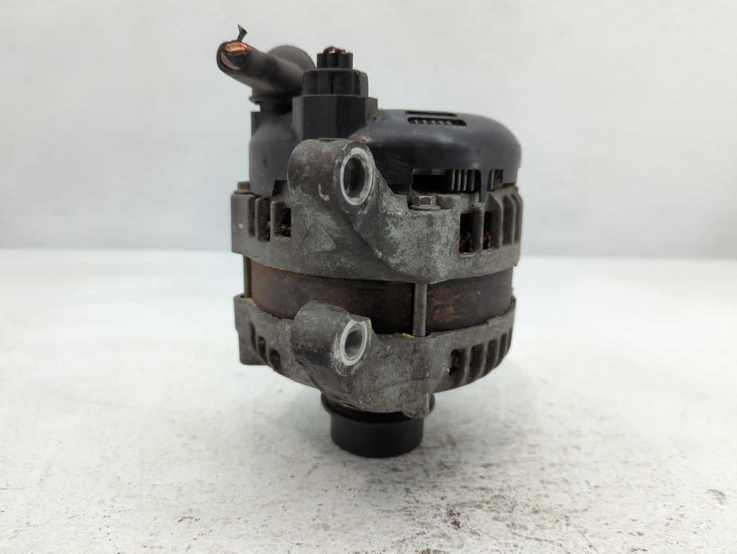 2013-2020 Lincoln Mkz Alternator Replacement Generator Charging Assembly Engine OEM P/N:DG1T-10300-AE Fits OEM Used Auto Par