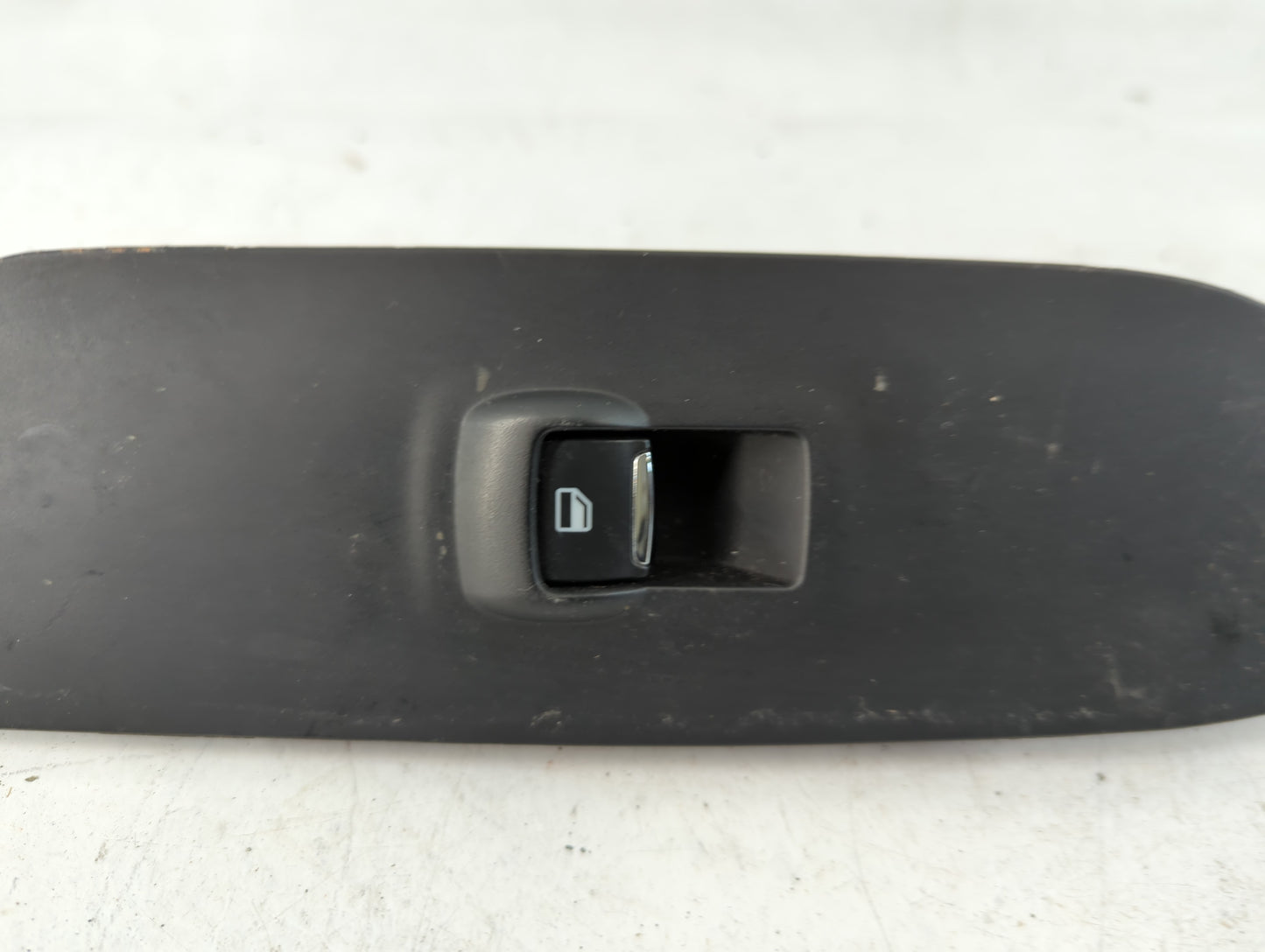 2006 Ford Fusion Front Right Passenger Interior Door Panel Trim - Oemusedautoparts1.com