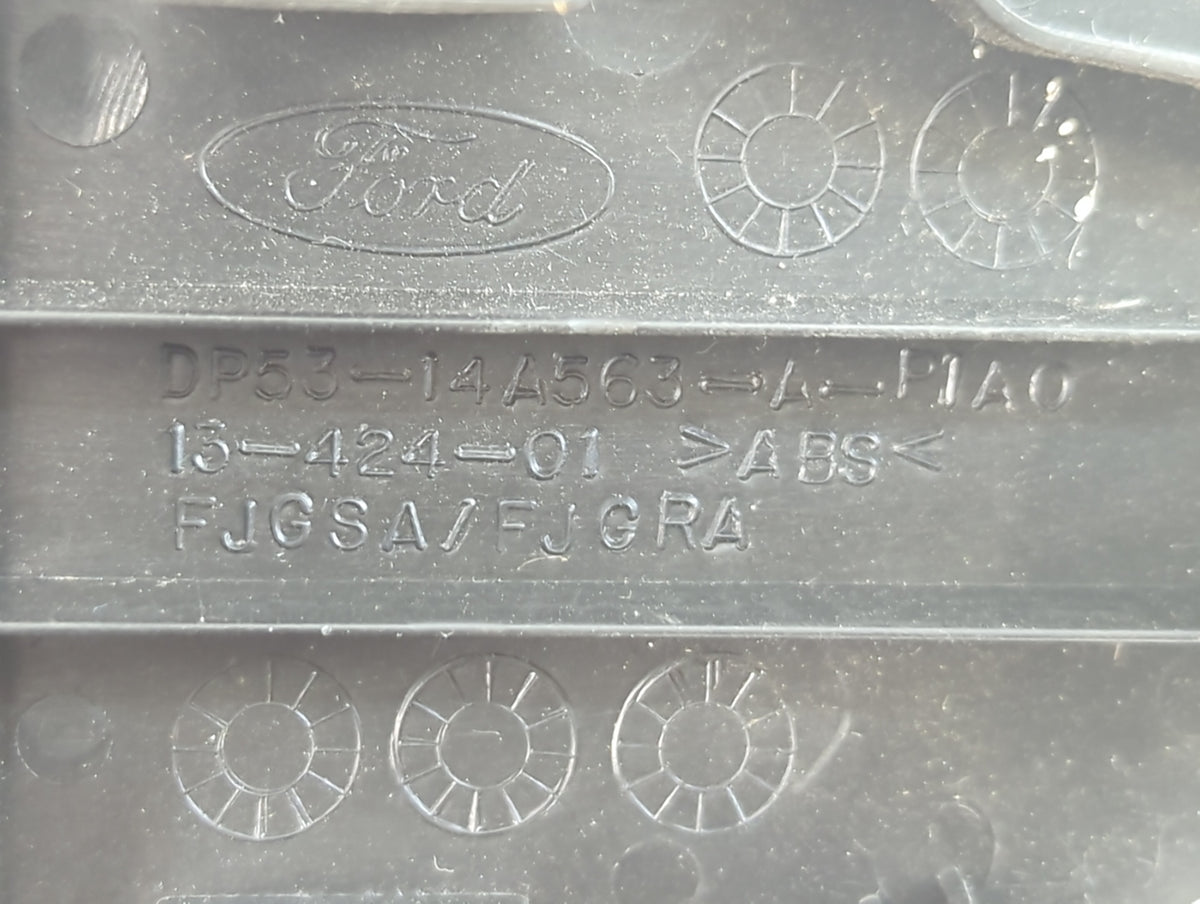2006 Ford Fusion Front Right Passenger Interior Door Panel Trim - Oemusedautoparts1.com