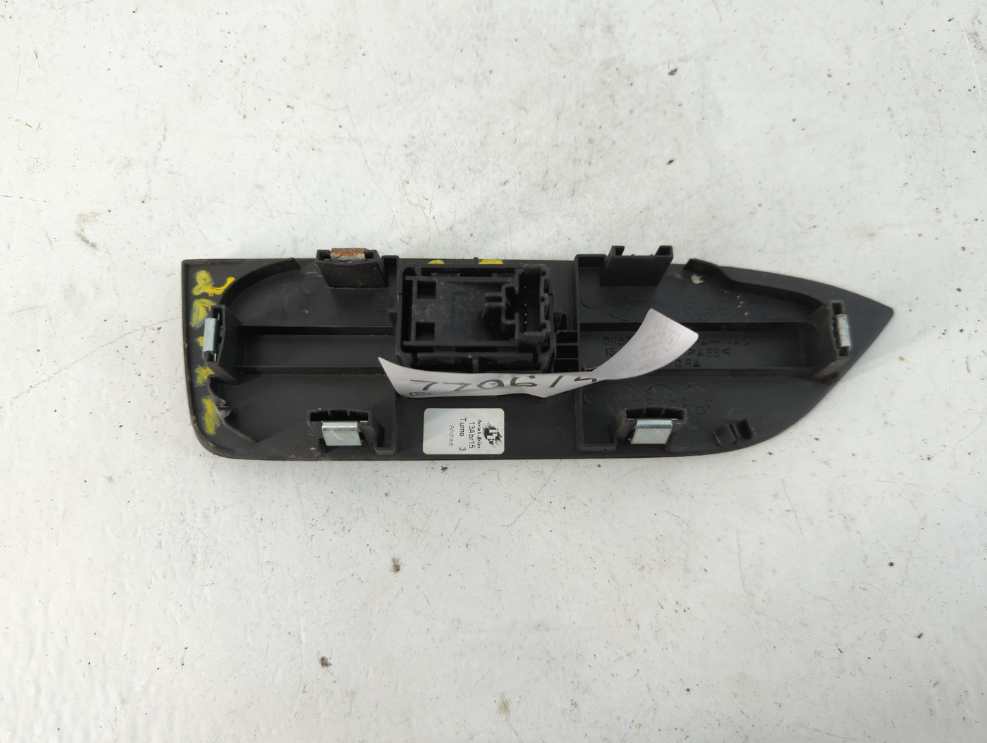 2006 Ford Fusion Front Right Passenger Interior Door Panel Trim - Oemusedautoparts1.com