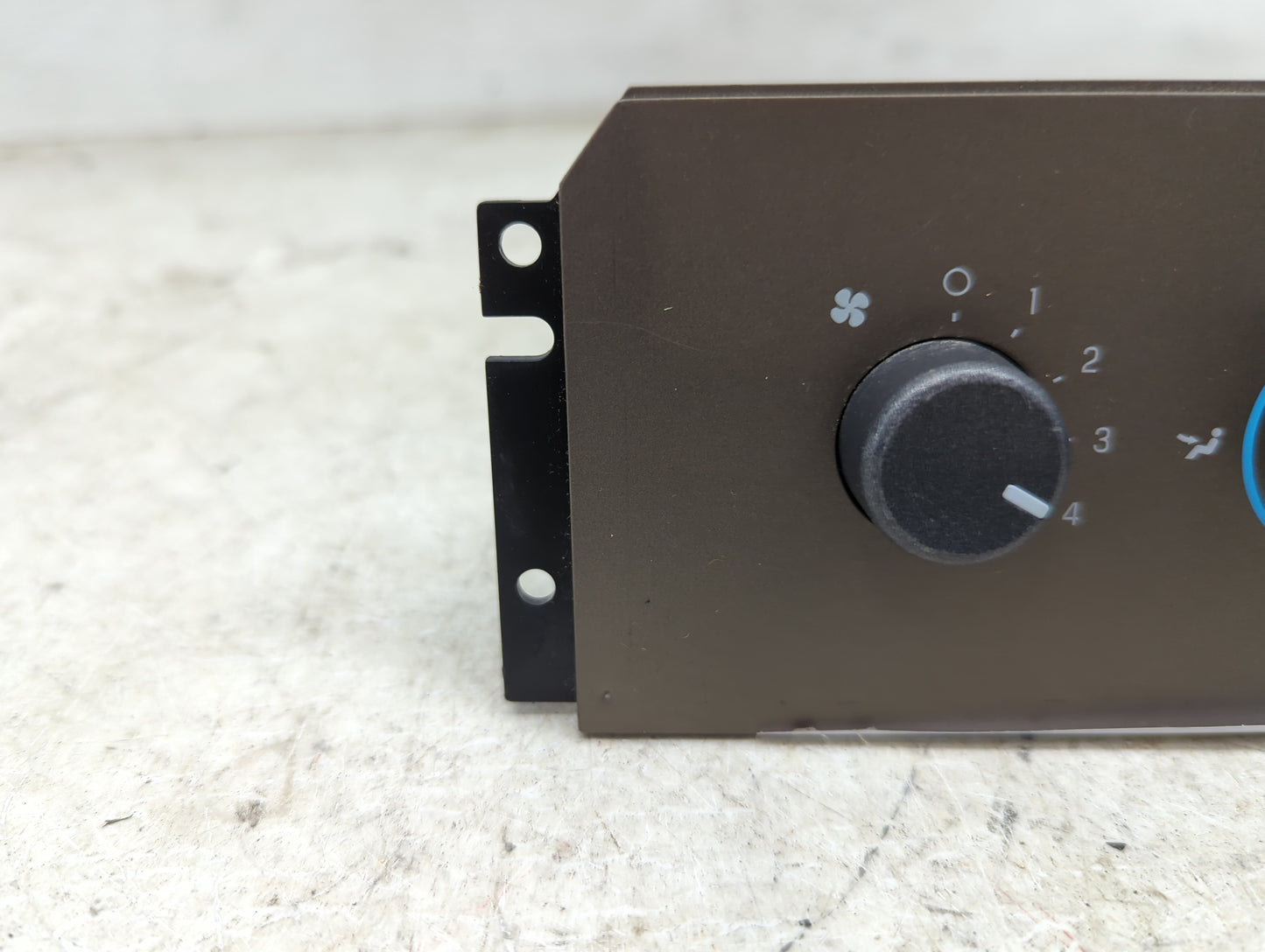 2011-2014 Lincoln Navigator Climate Control Module Temperature AC/Heater Replacement P/N:BL74-19980-AA Fits OEM Used Auto Pa