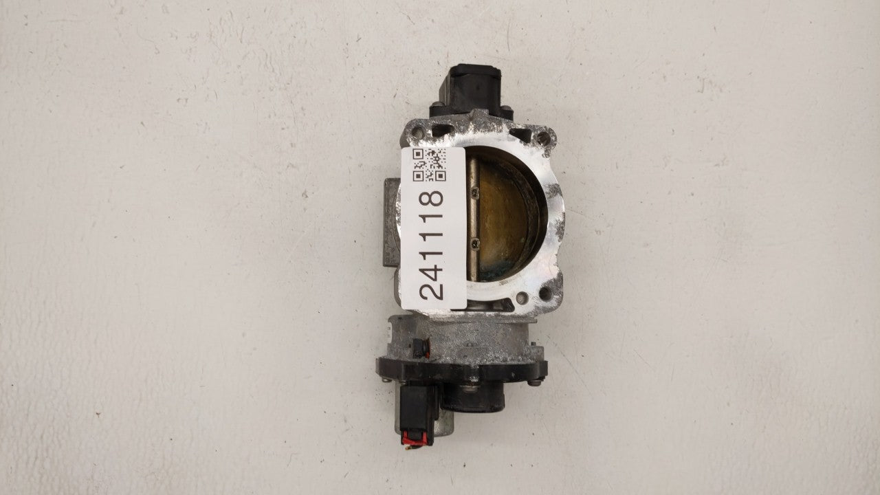 2010-2014 Lincoln Navigator Throttle Body P/N:8L3E-9F991-CA 8L3E-9F991-CB Fits Fits 2010 2011 2012 2013 2014 OEM Used Auto P