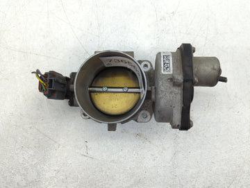 2011-2014 Lincoln Navigator Throttle Body P/N:12339 C108Q 8L3E-9F991-CB Fits Fits 2010 2011 2012 2013 2014 OEM Used Auto Par