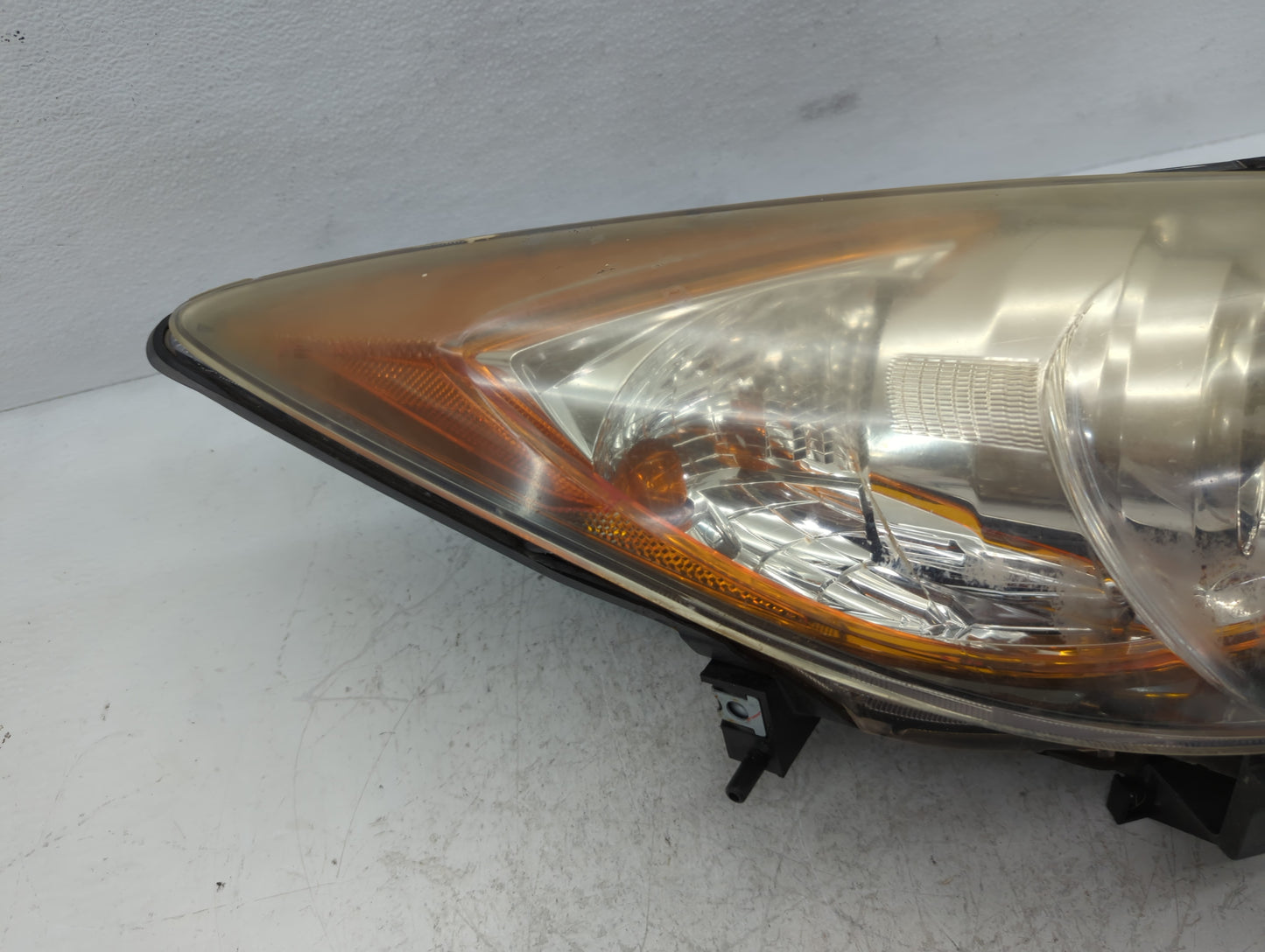 2010-2013 Mazda 3 Passenger Right Oem Head Light Headlight Lamp - Oemusedautoparts1.com