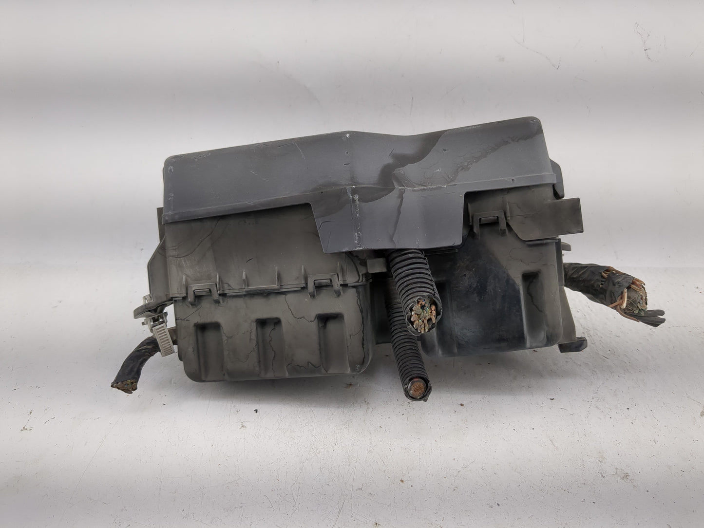 2013 Mazda 3 Fusebox Fuse Box Panel Relay Module Fits OEM Used Auto Parts - Oemusedautoparts1.com