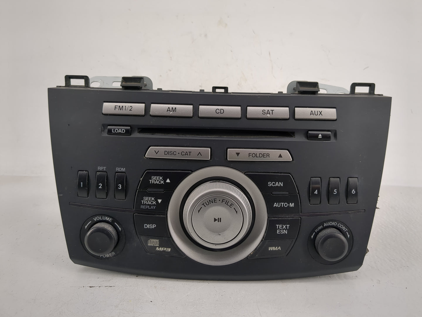 2011 Mazda 3 Radio AM FM Cd Player Receiver Replacement P/N:BBM5 66 AR0 Fits OEM Used Auto Parts - Oemusedautoparts1.com