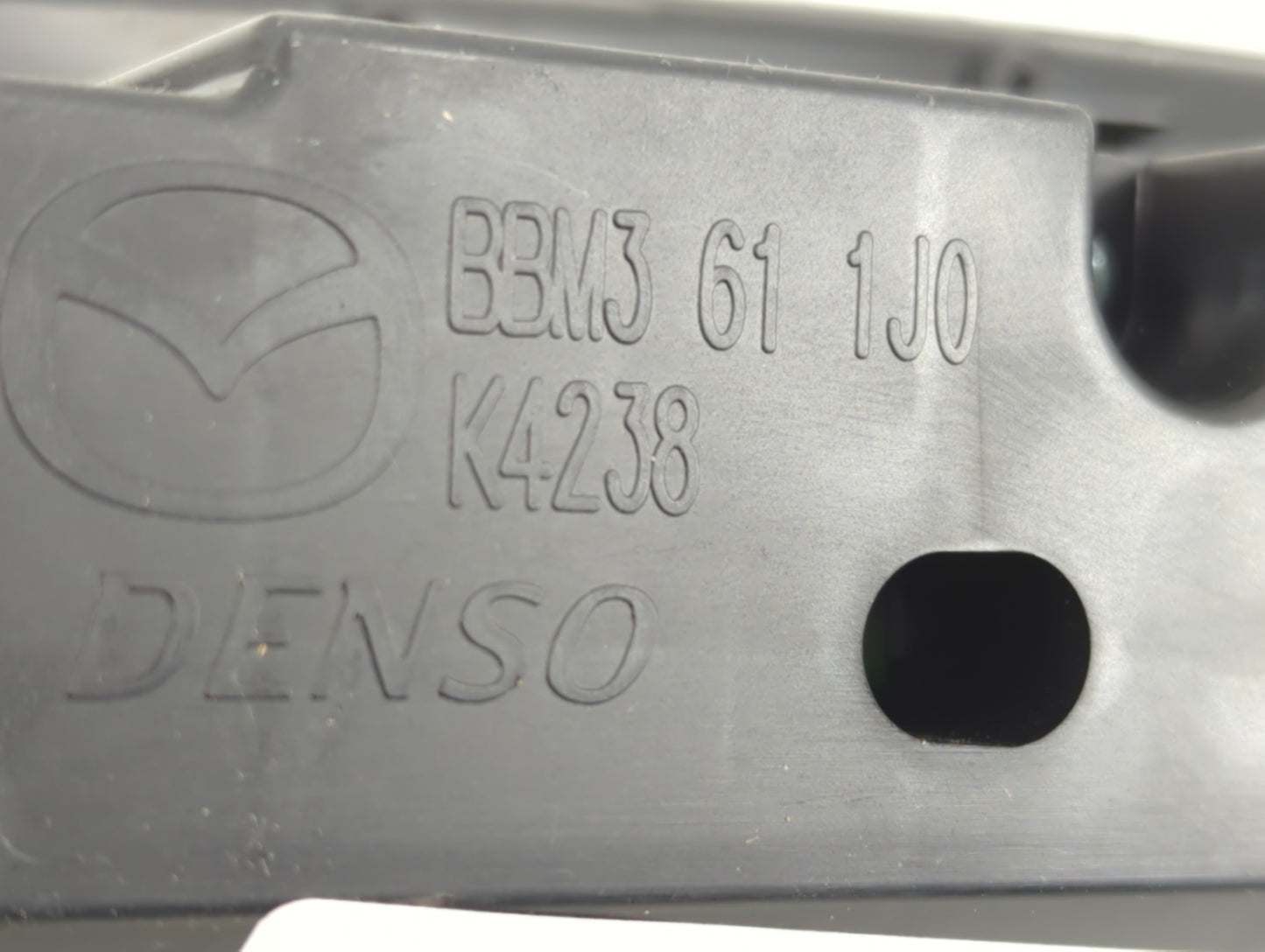 2013 Mazda 3 Information-gps-tv Control Module Bbm3 61 1j0 - Oemusedautoparts1.com