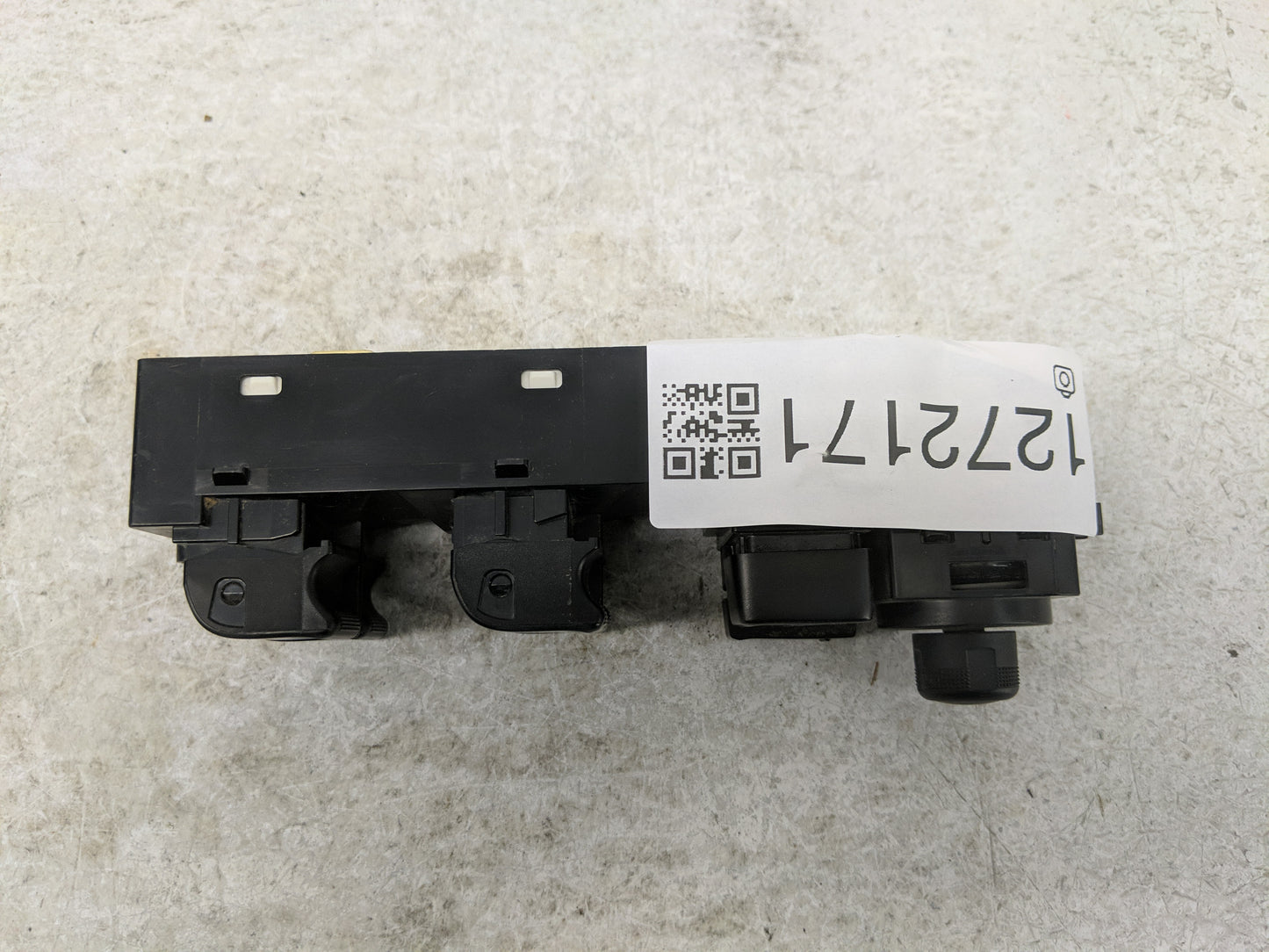 2013 Mazda 3 Master Power Window Switch Replacement Driver Side Left Fits OEM Used Auto Parts - Oemusedautoparts1.com