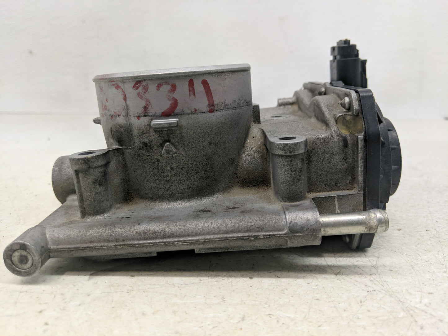 2006-2013 Mazda 3 Throttle Body P/N:L3RA 13 640 Fits Fits 2006 2007 2008 2009 2010 2011 2012 2013 OEM Used Auto Parts - Oemu