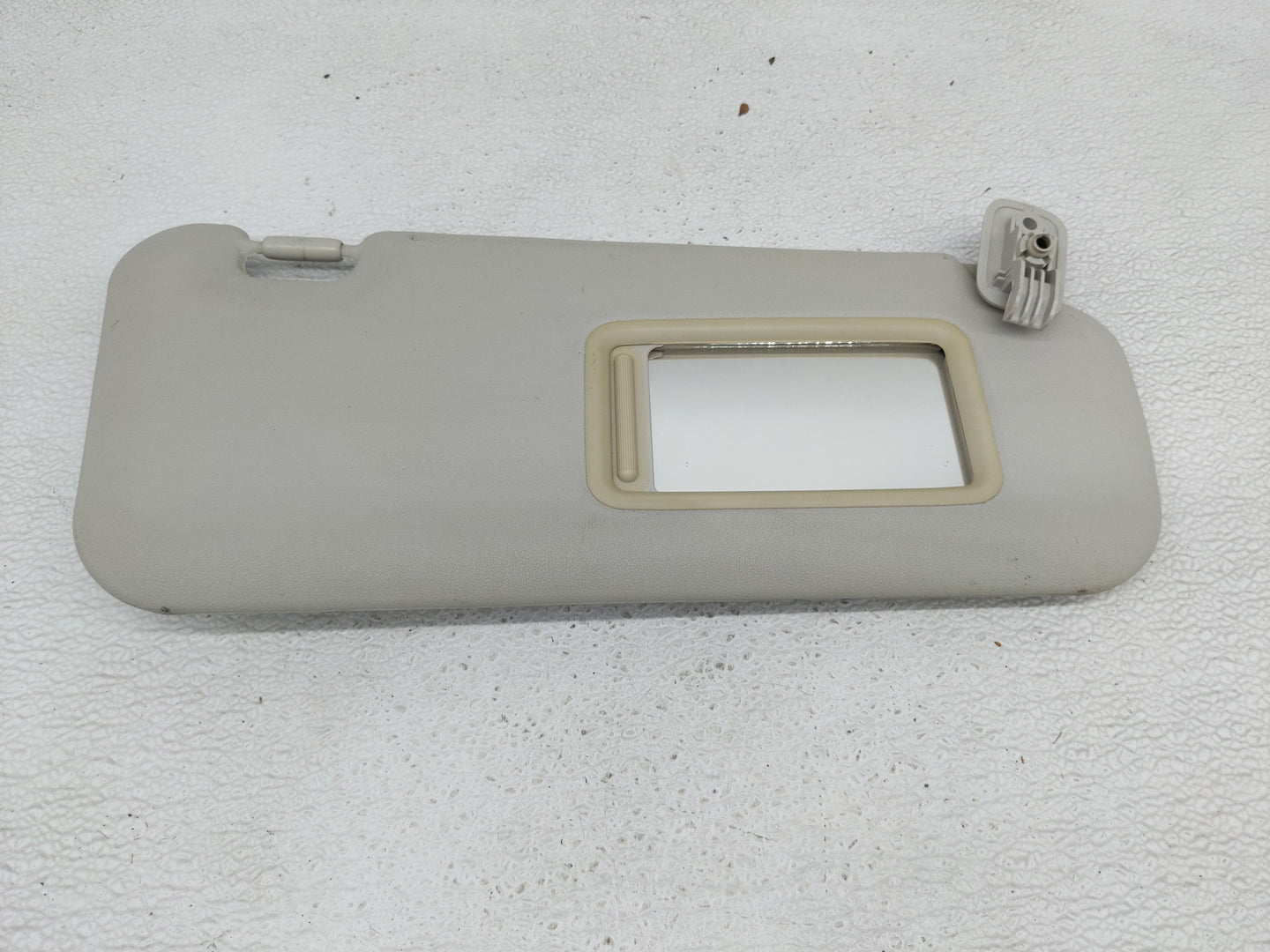 2010-2013 Mazda 3 Sun Visor Shade Replacement Passenger Right Mirror Fits Fits 2010 2011 2012 2013 OEM Used Auto Parts - Oem