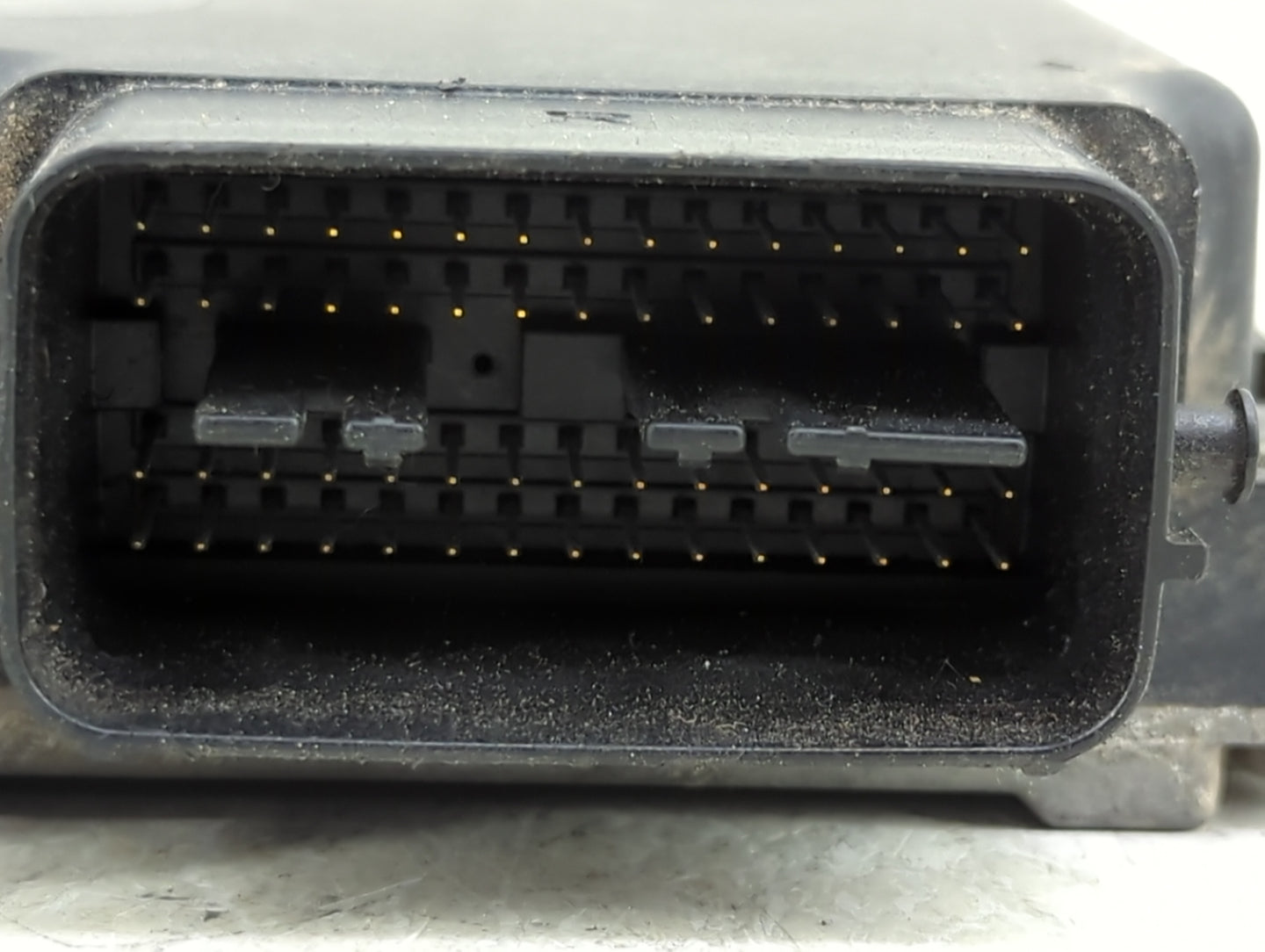 2012-2013 Mazda 3 PCM Engine Control Computer ECU ECM PCU OEM P/N:LFNC 18 881 Fits Fits 2012 2013 OEM Used Auto Parts - Oemu