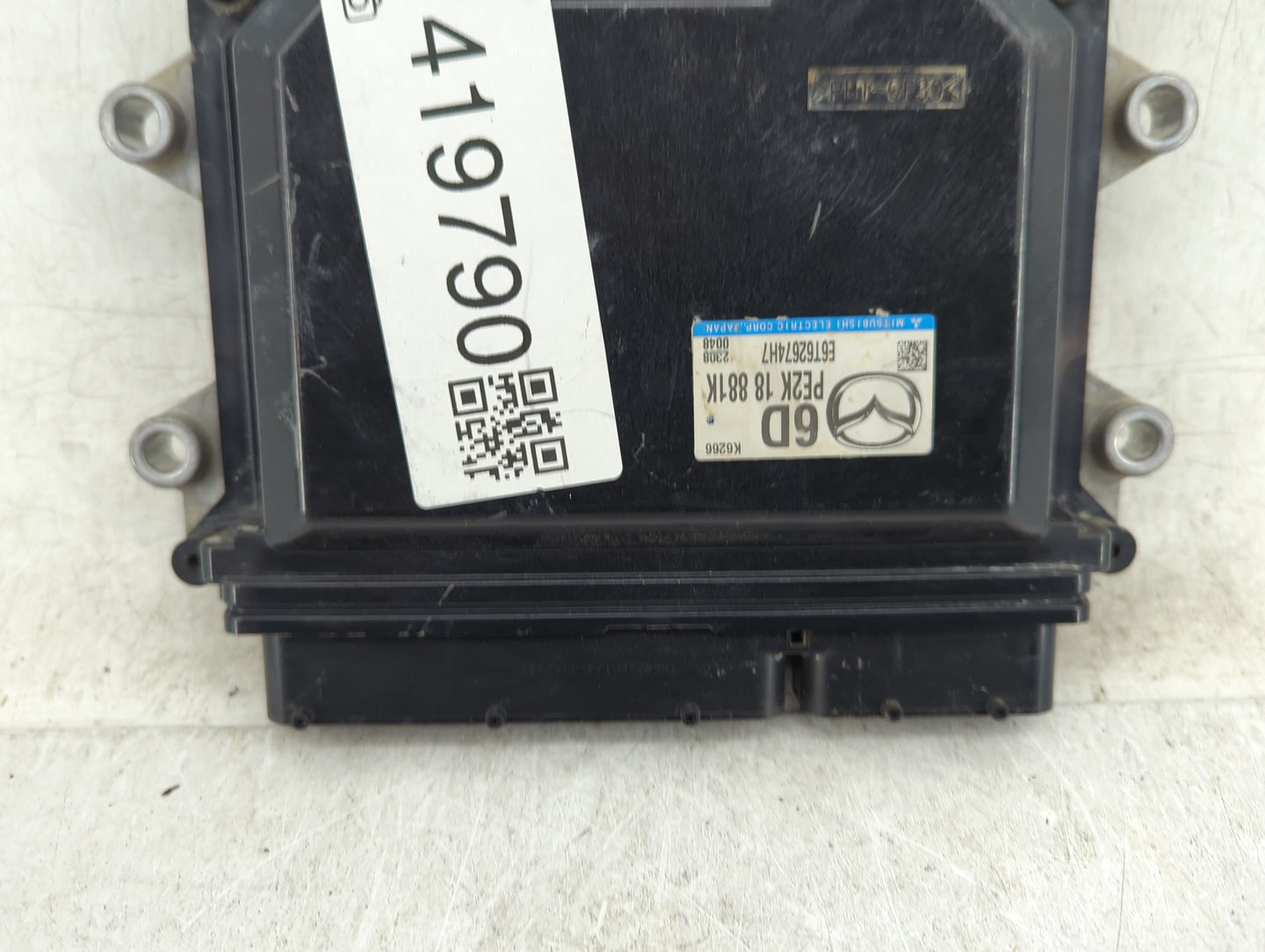 2012-2013 Mazda 3 PCM Engine Control Computer ECU ECM PCU OEM P/N:PE2K 18 881K Fits Fits 2012 2013 OEM Used Auto Parts - Oem