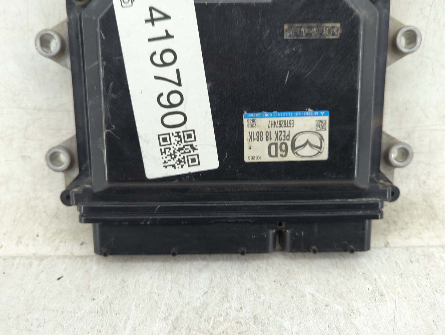 2012-2013 Mazda 3 PCM Engine Control Computer ECU ECM PCU OEM P/N:PE2K 18 881K Fits Fits 2012 2013 OEM Used Auto Parts - Oem