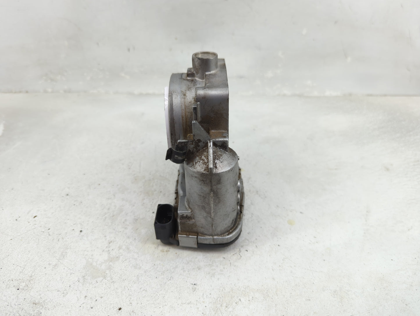 2012-2018 Mazda 3 Throttle Body P/N:0 280 750 017 A 113 141 01 25 Fits Fits 2012 2013 2014 2015 2016 2017 2018 OEM Used Auto