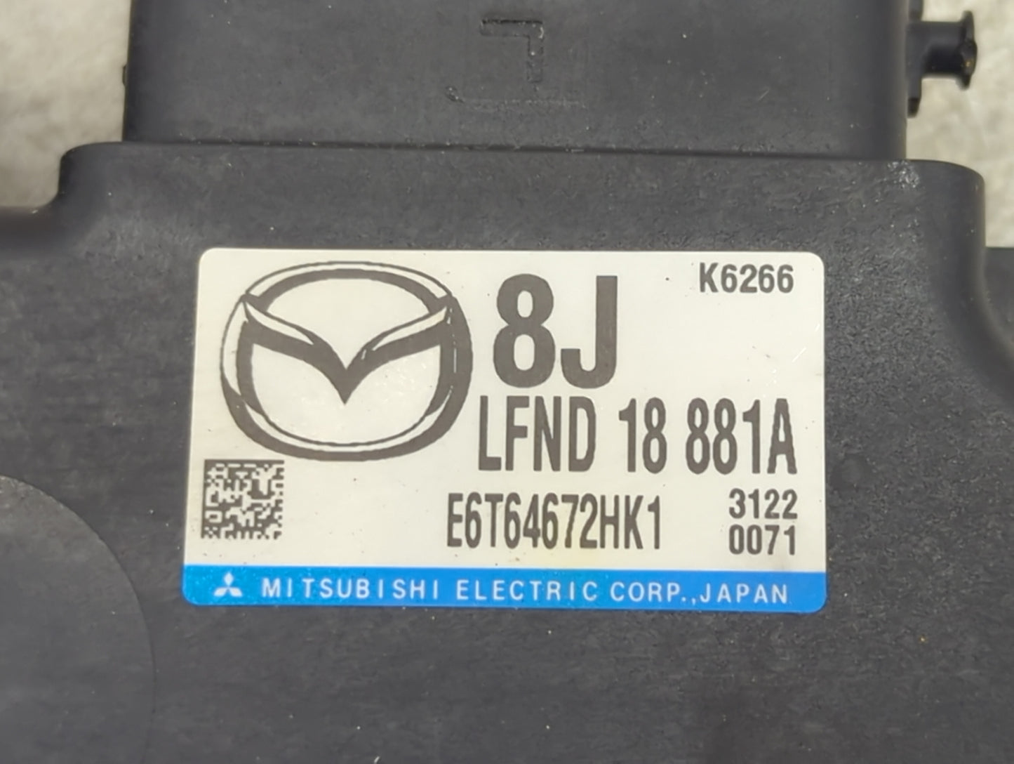2012-2013 Mazda 3 PCM Engine Control Computer ECU ECM PCU OEM P/N:LFND 18 881A E6T64672HK1 Fits Fits 2012 2013 OEM Used Auto