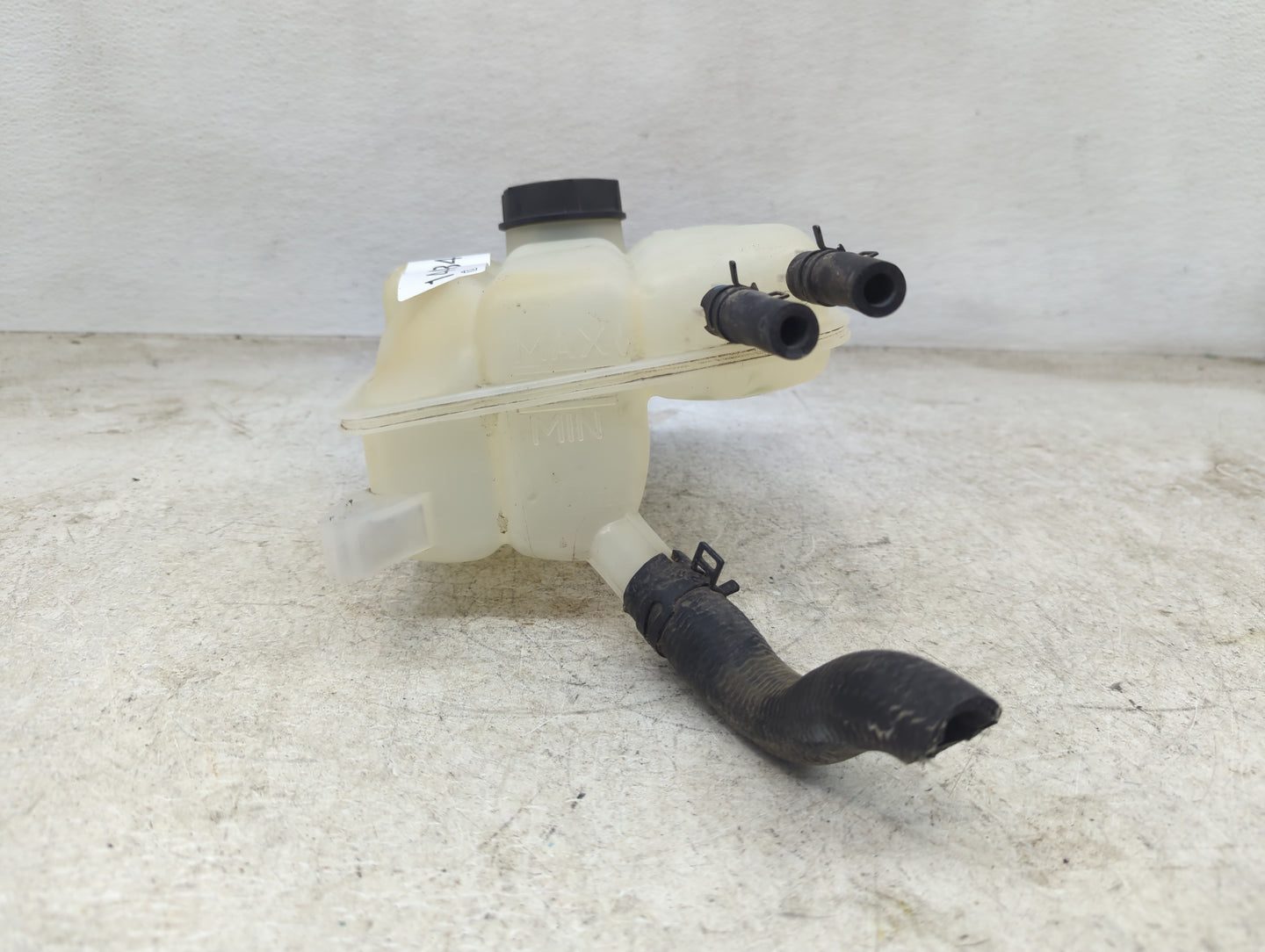 2010-2013 Mazda 3 Radiator Coolant Overflow Expansion Tank Bottle 1449340 - Oemusedautoparts1.com