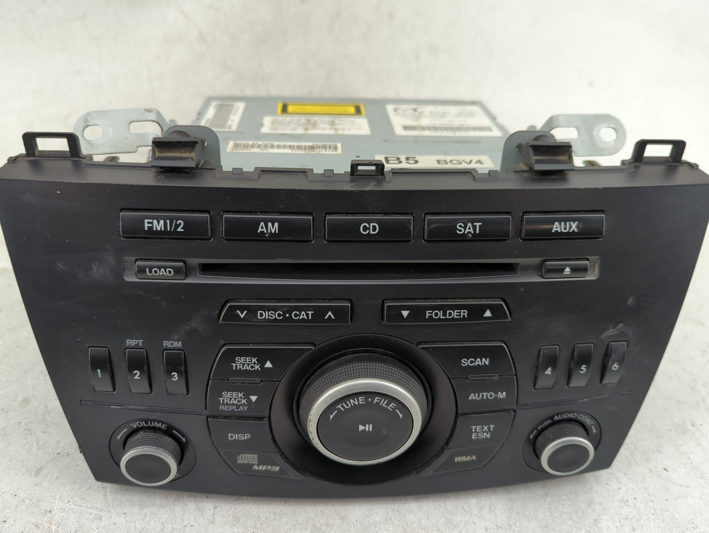 2012-2013 Mazda 3 Radio AM FM Cd Player Receiver Replacement P/N:BBM5 66 AR0 Fits Fits 2012 2013 OEM Used Auto Parts - Oemus