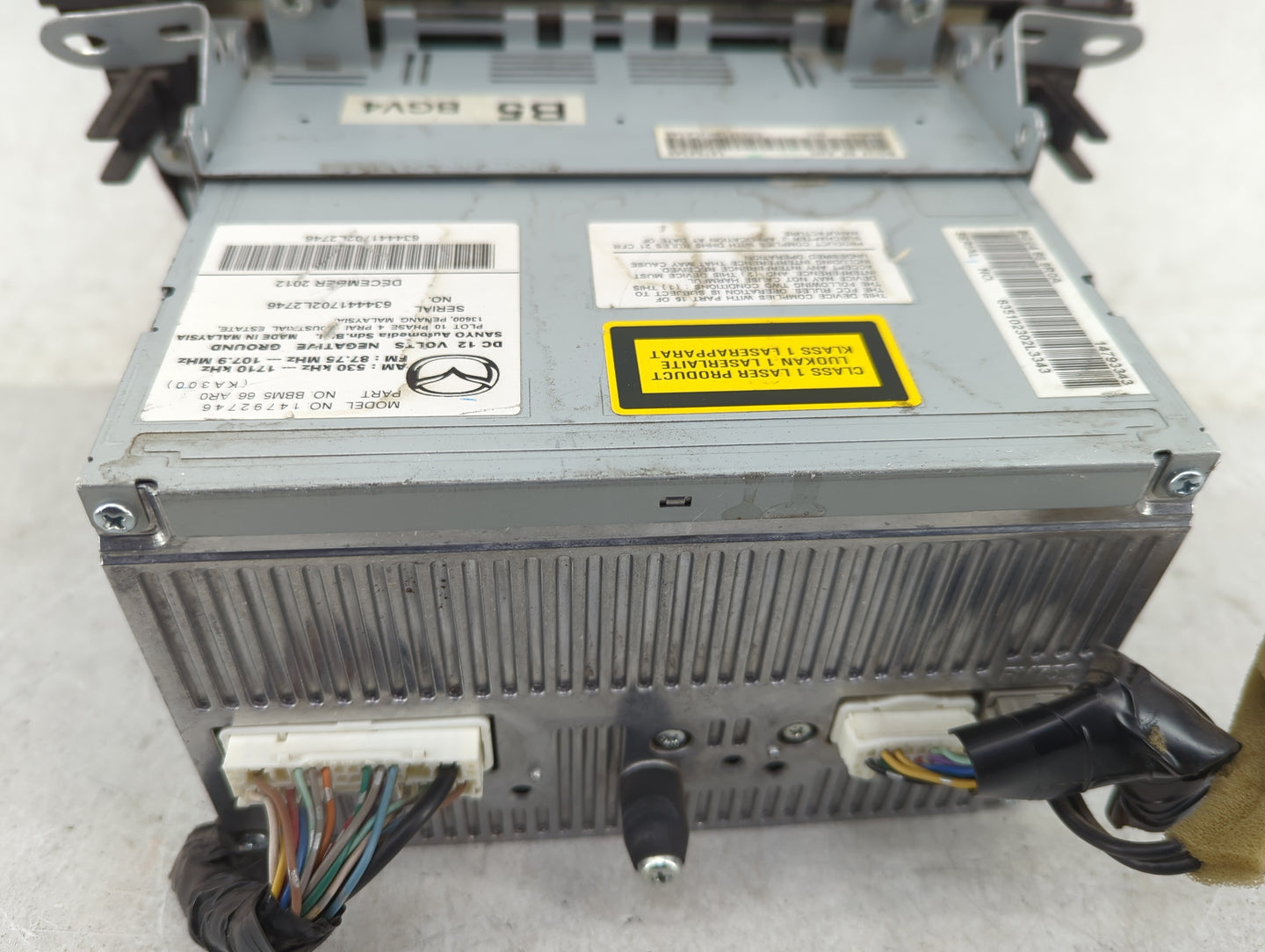 2012-2013 Mazda 3 Radio AM FM Cd Player Receiver Replacement P/N:BBM5 66 AR0 Fits Fits 2012 2013 OEM Used Auto Parts - Oemus