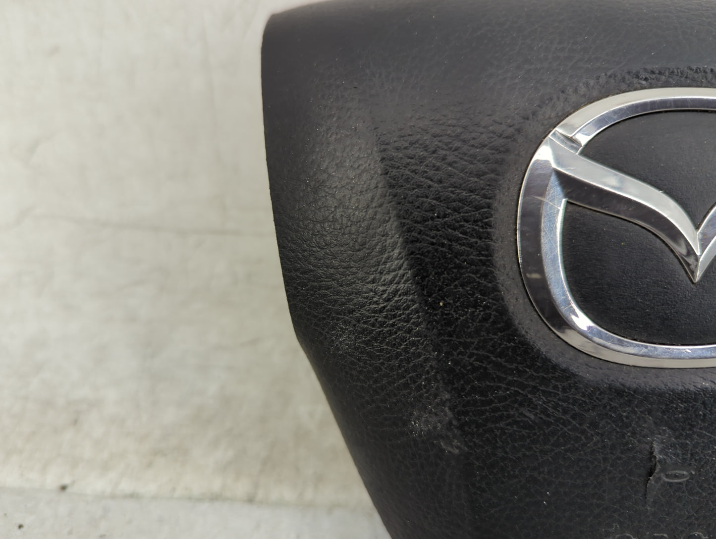 2010-2013 Mazda 3 Air Bag Driver Left Steering Wheel Mounted P/N:VTT31AH4ATD BBM5 Fits Fits 2010 2011 2012 2013 OEM Used Aut