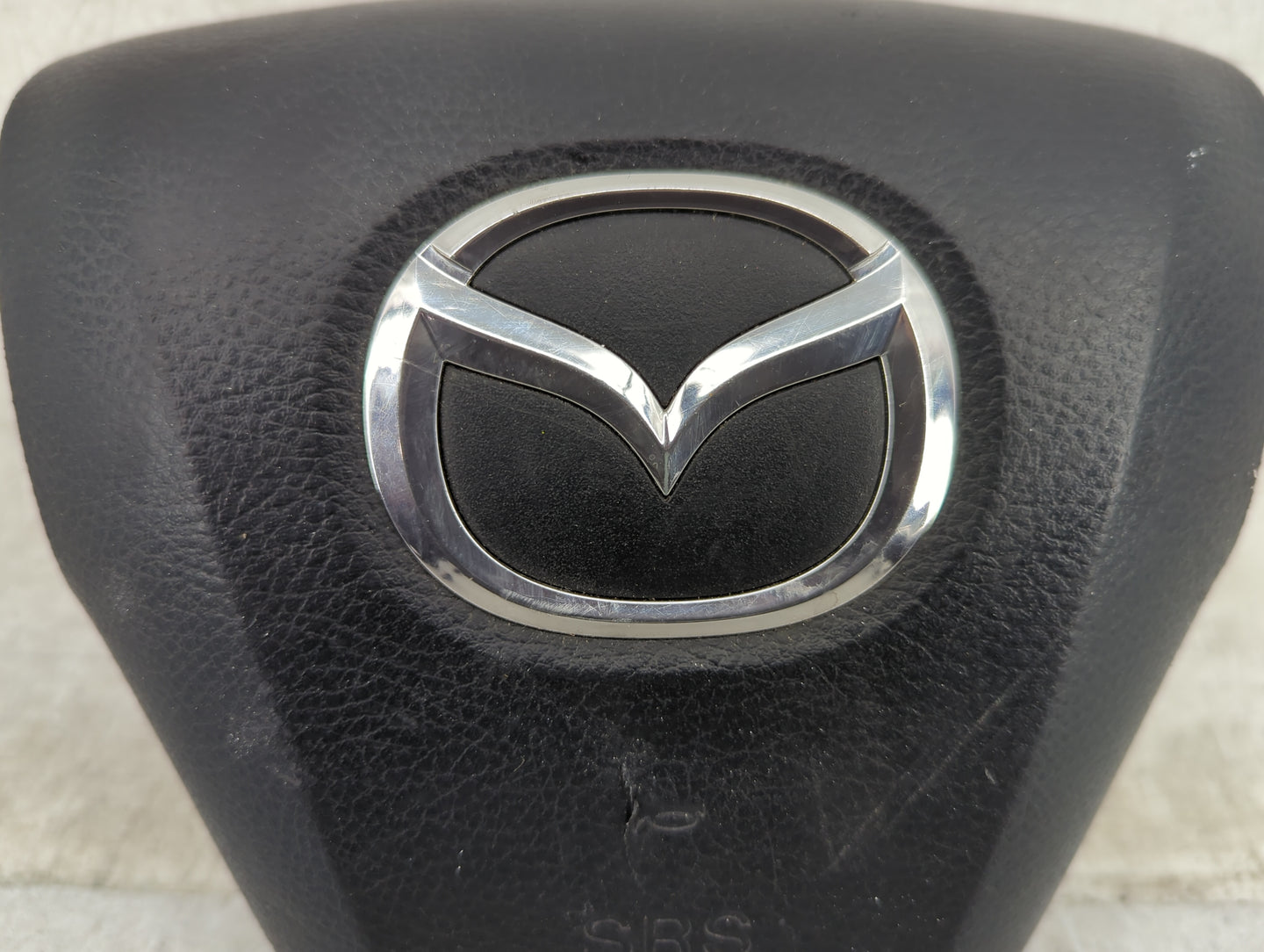 2010-2013 Mazda 3 Air Bag Driver Left Steering Wheel Mounted P/N:VTT31AH4ATD BBM5 Fits Fits 2010 2011 2012 2013 OEM Used Aut