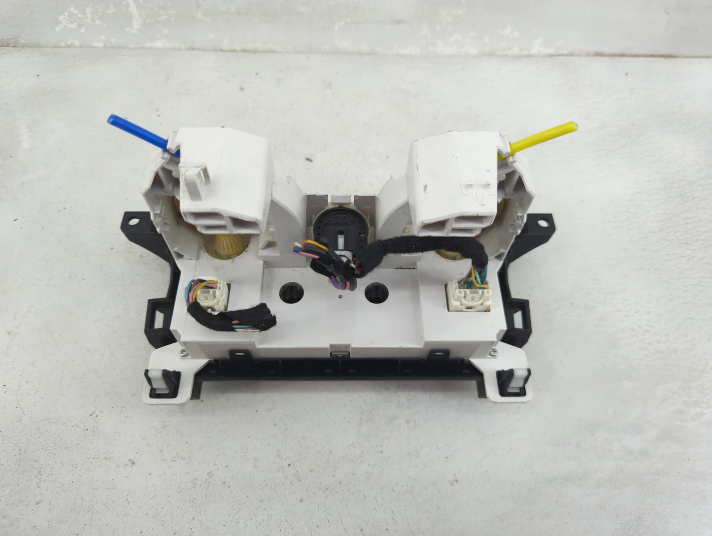 2012-2013 Mazda 3 Climate Control Module Temperature AC/Heater Replacement Fits Fits 2012 2013 OEM Used Auto Parts - Oemused