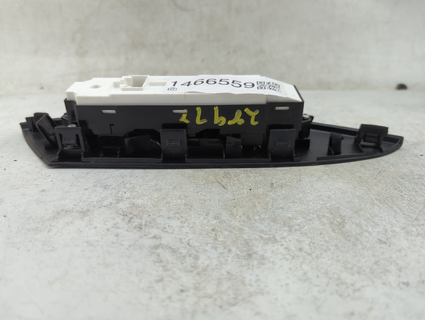 2010-2013 Mazda 3 Master Power Window Switch Replacement Driver Side Left Fits Fits 2010 2011 2012 2013 OEM Used Auto Parts 