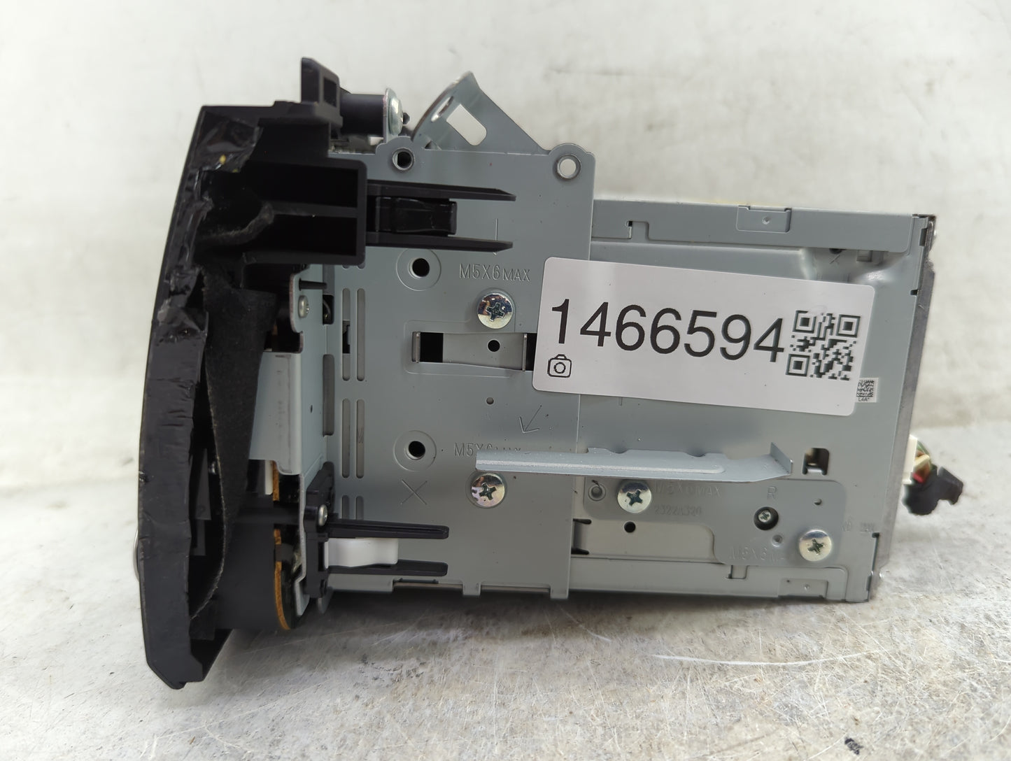2012-2013 Mazda 3 Radio AM FM Cd Player Receiver Replacement P/N:BBM5 66 AR0 14792746 Fits Fits 2012 2013 OEM Used Auto Part
