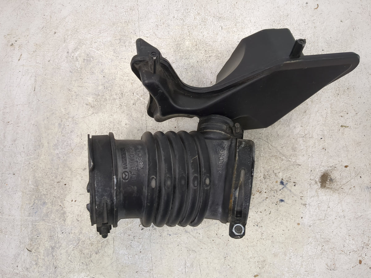 2010-2013 Mazda 3 Air Cleaner Intake-duct Hose Tube 1518614 - Oemusedautoparts1.com