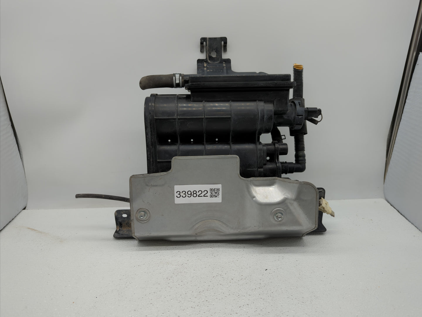 2013 Mazda 3 Fuel Vapor Charcoal Canister - Oemusedautoparts1.com