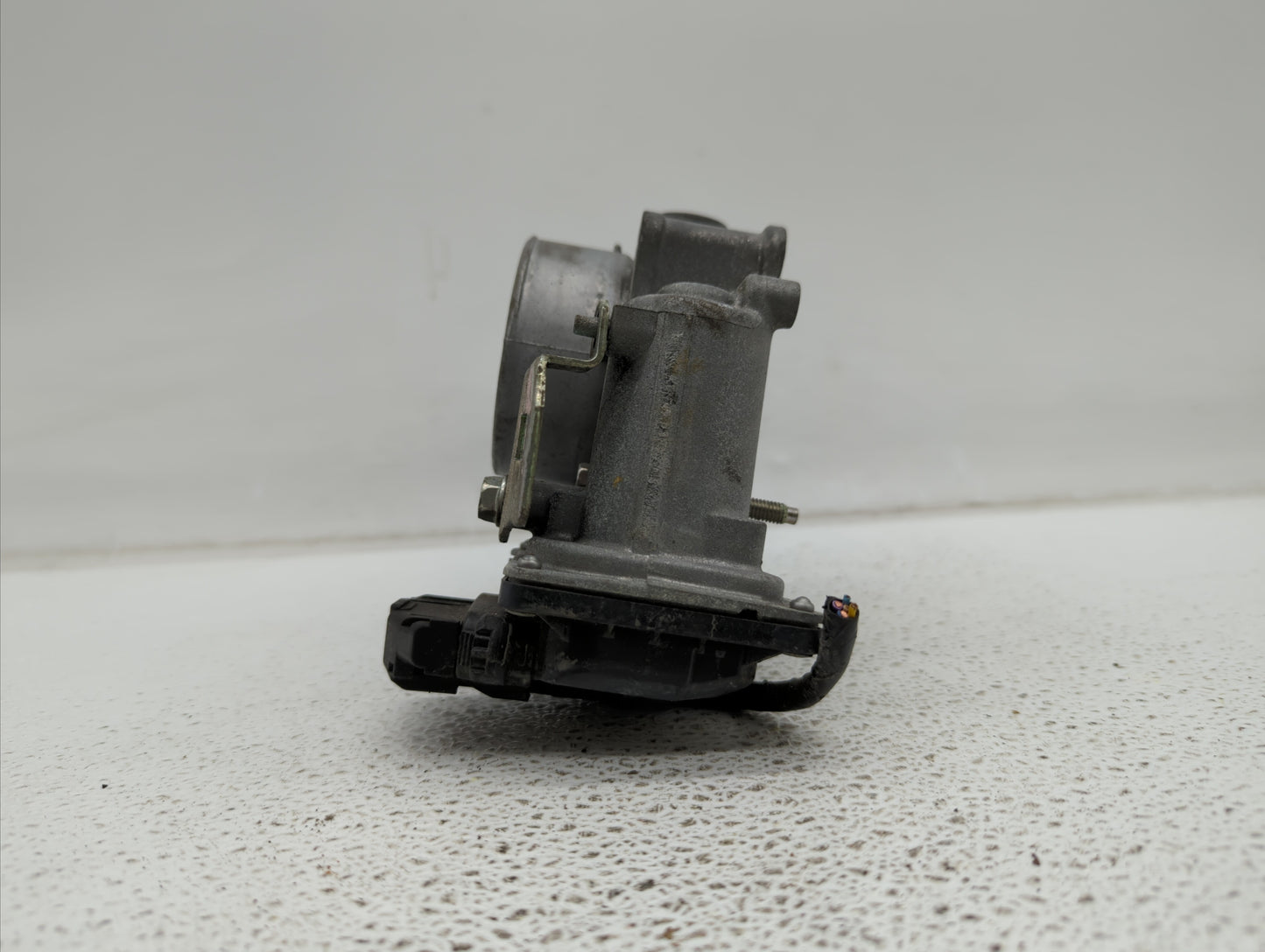 2012-2014 Mazda 3 Throttle Body P/N:13 640 A 640 K4238 1R24, 640 K4238 6R26, 13 640 B, 640 K4238 7T13 Fits Fits 2012 2013 20