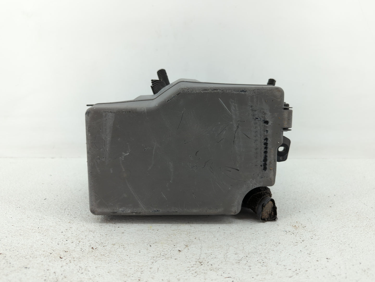 2013 Mazda 3 Fusebox Fuse Box Panel Relay Module P/N:BBM6-66761 BFD2-66761 Fits OEM Used Auto Parts - Oemusedautoparts1.com