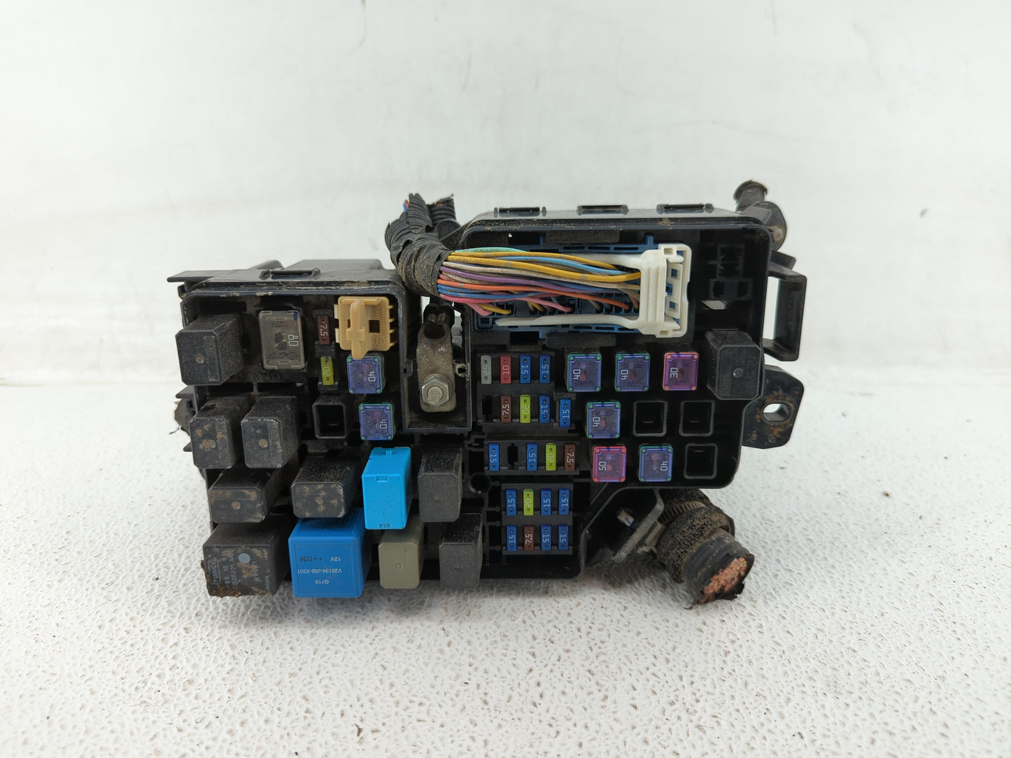 2013 Mazda 3 Fusebox Fuse Box Panel Relay Module P/N:BBM6-66761 Fits OEM Used Auto Parts - Oemusedautoparts1.com