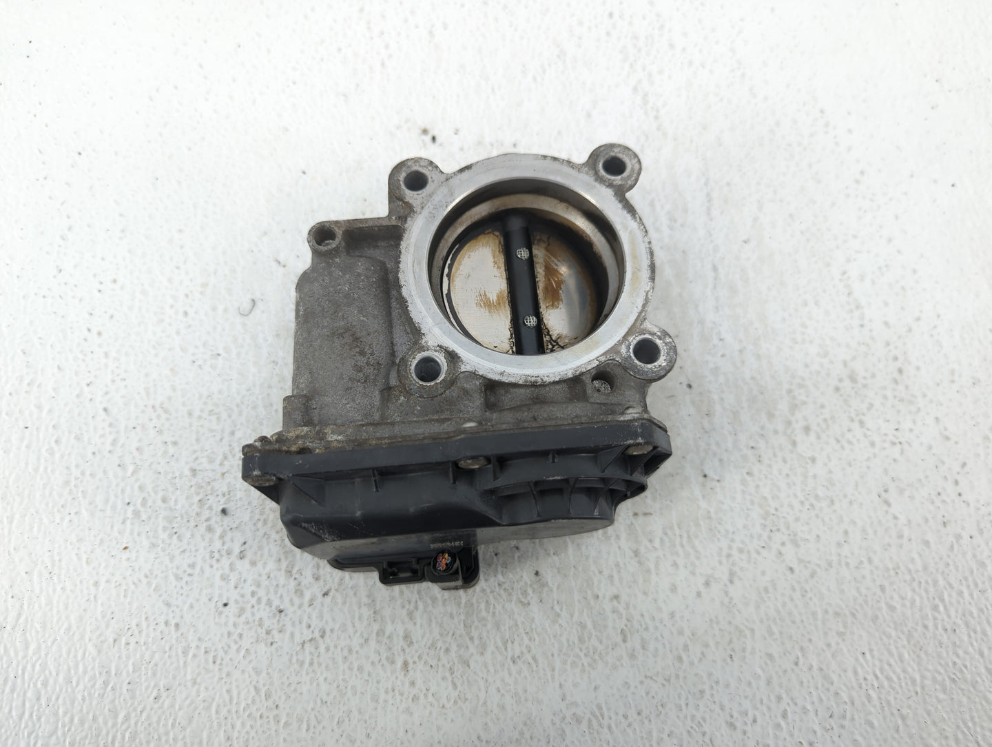 2012-2018 Mazda 3 Throttle Body P/N:C2338 12P07 Fits Fits 2012 2013 2014 2015 2016 2017 2018 OEM Used Auto Parts - Oemusedau