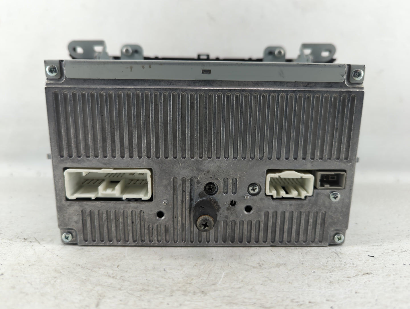 2010-2013 Mazda 3 Am Fm Cd Player Radio Receiver - Oemusedautoparts1.com