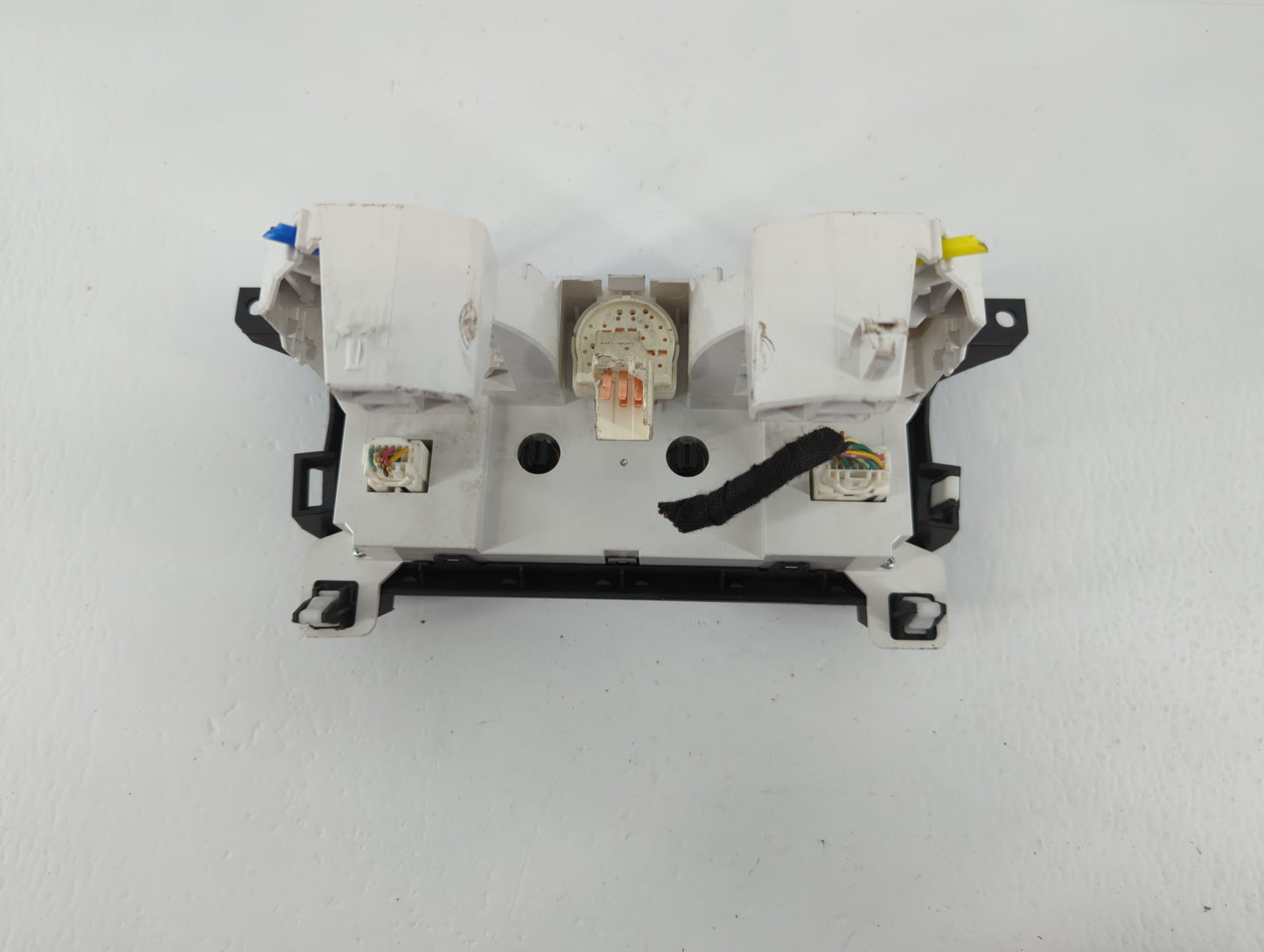 2012-2013 Mazda 3 Climate Control Module Temperature AC/Heater Replacement Fits Fits 2012 2013 OEM Used Auto Parts - Oemused