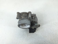 2012-2018 Mazda 3 Throttle Body P/N:C1669 4Q11 13 640 A Fits Fits 2012 2013 2014 2015 2016 2017 2018 OEM Used Auto Parts - O