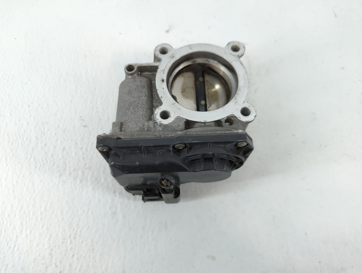 2012-2018 Mazda 3 Throttle Body P/N:0369 003Q04, 13 640 A Fits Fits 2012 2013 2014 2015 2016 2017 2018 OEM Used Auto Parts -