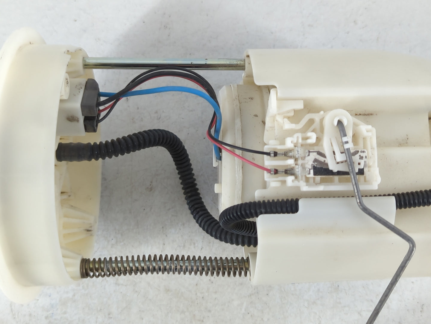 2012-2013 Mazda 3 Electrical Gas Fuel Pump Assembly - Oemusedautoparts1.com