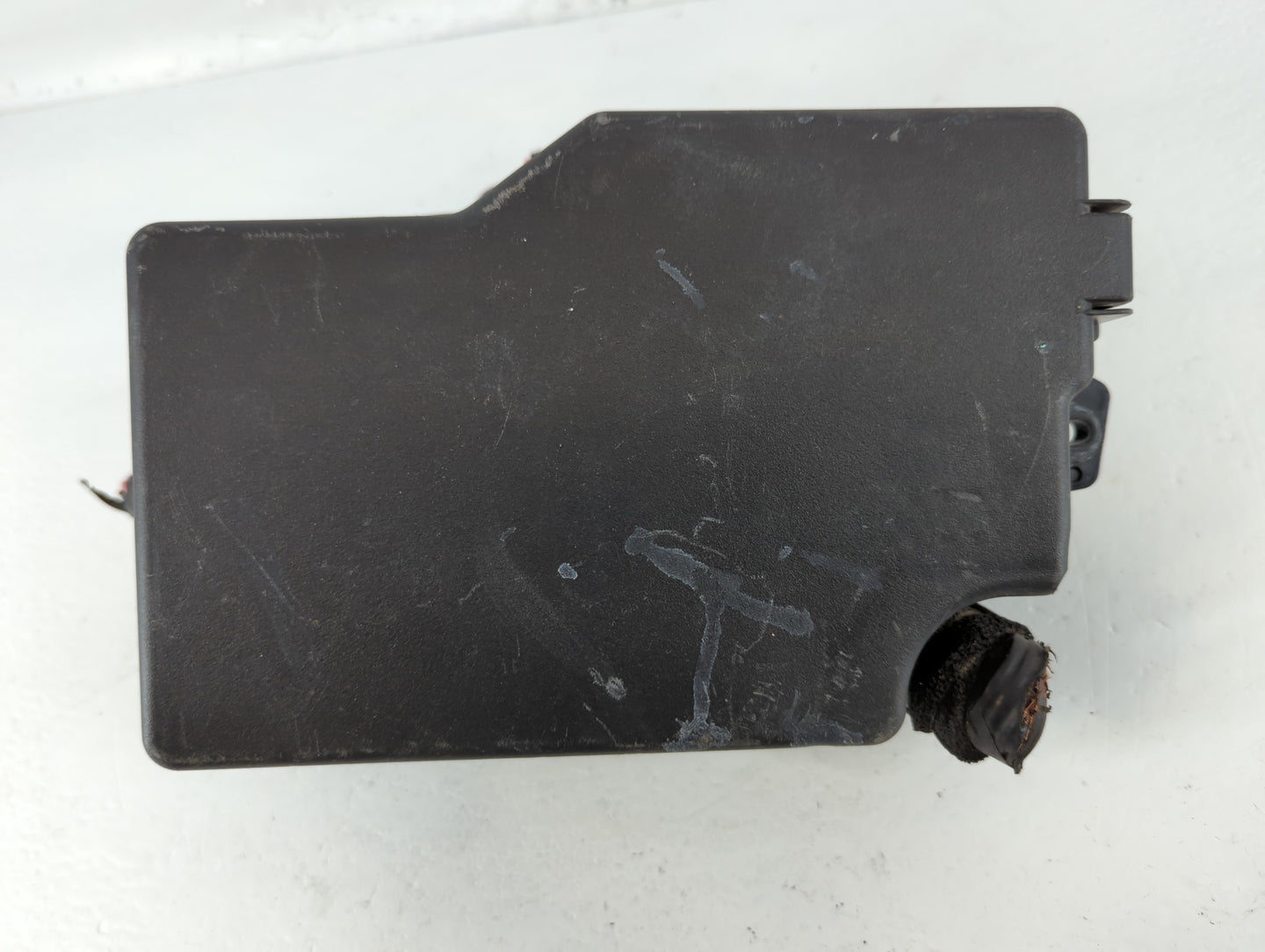 2013 Mazda 3 Fusebox Fuse Box Panel Relay Module P/N:BBM6-66761 Fits OEM Used Auto Parts - Oemusedautoparts1.com