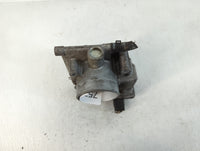 2006-2013 Mazda 3 Throttle Body P/N:125102091 L3R4 13 640 Fits Fits 2006 2007 2008 2009 2010 2011 2012 2013 OEM Used Auto Pa