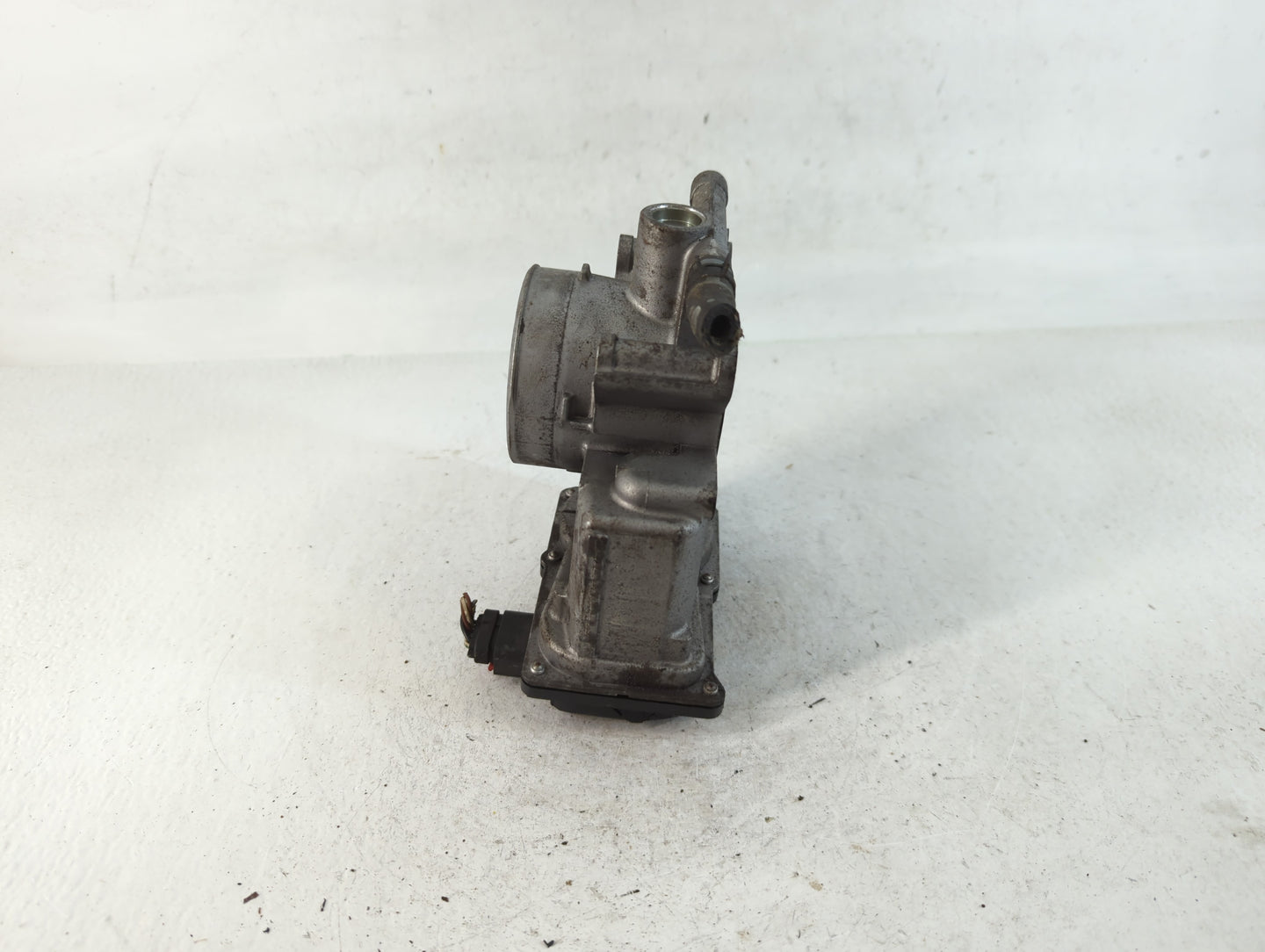 2006-2013 Mazda 3 Throttle Body P/N:125102091 L3R4 13 640 Fits Fits 2006 2007 2008 2009 2010 2011 2012 2013 OEM Used Auto Pa