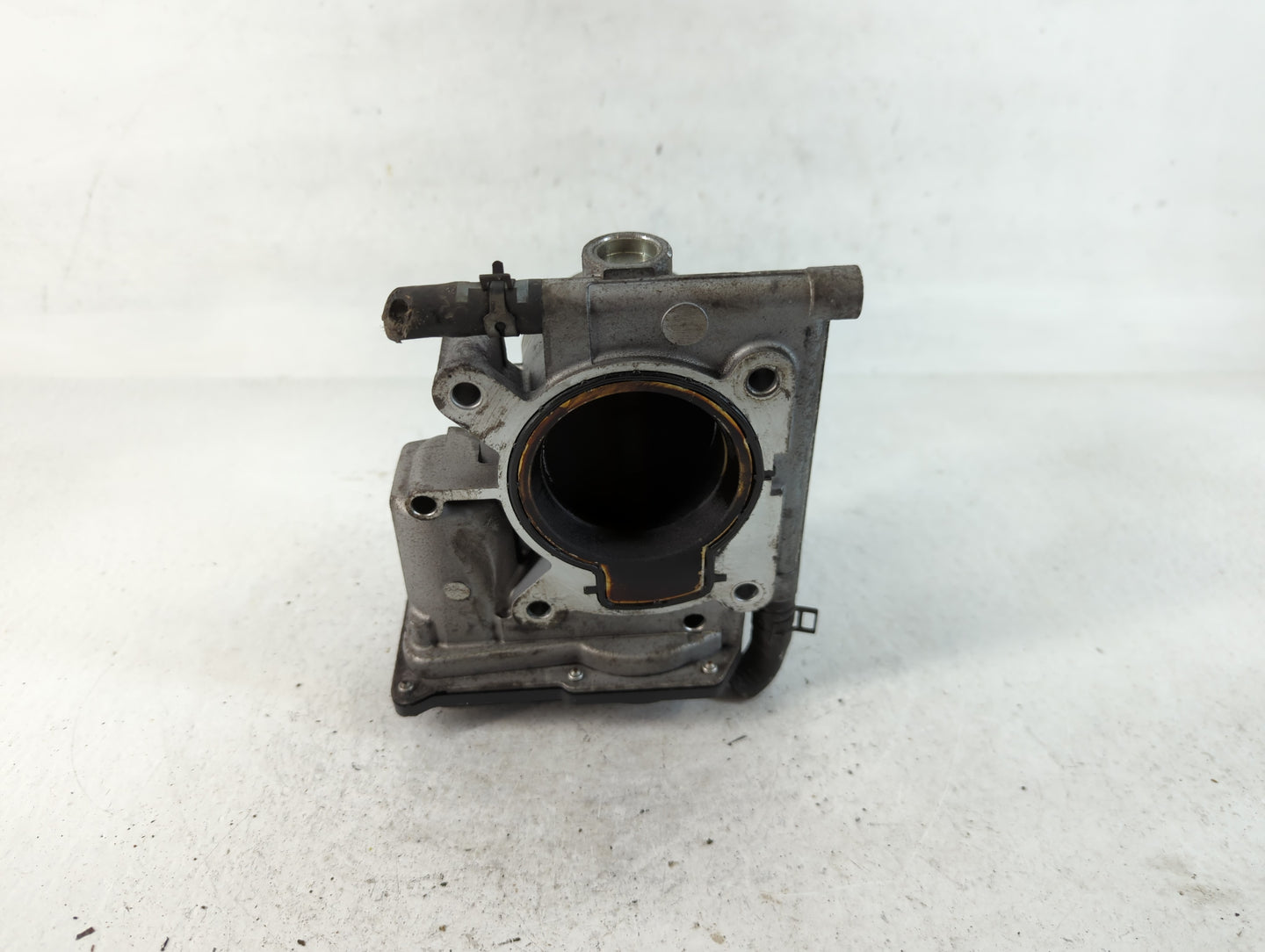 2006-2013 Mazda 3 Throttle Body P/N:125102091 L3R4 13 640 Fits Fits 2006 2007 2008 2009 2010 2011 2012 2013 OEM Used Auto Pa