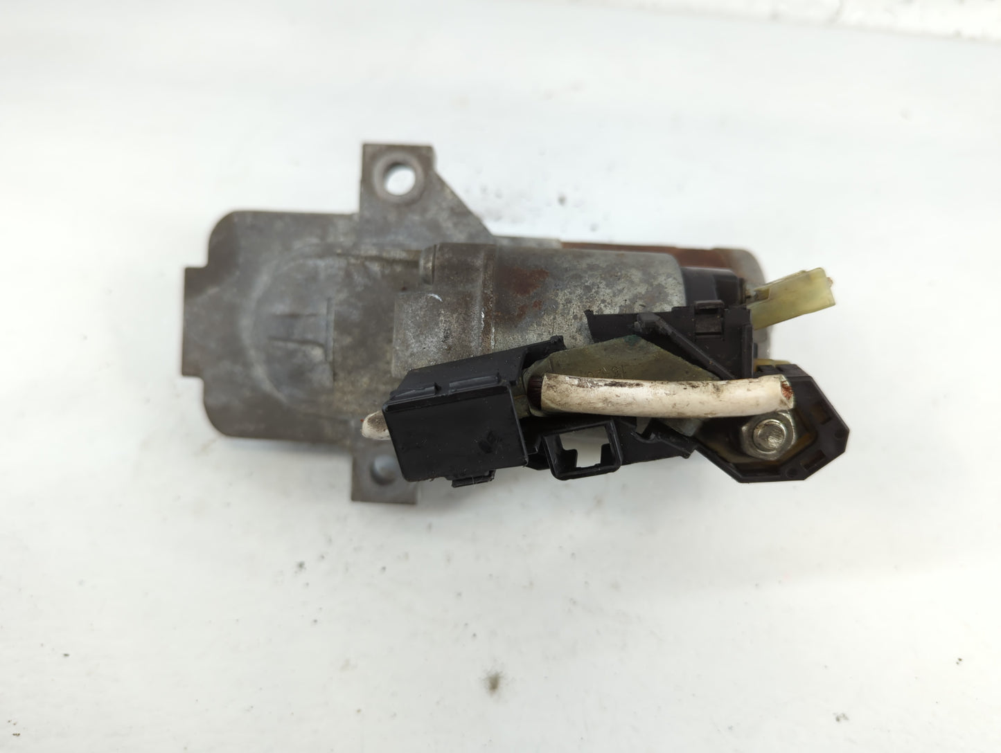 2010-2013 Mazda 3 Car Starter Motor Solenoid OEM P/N:M000T32871 Fits Fits 2010 2011 2012 2013 OEM Used Auto Parts - Oemuseda