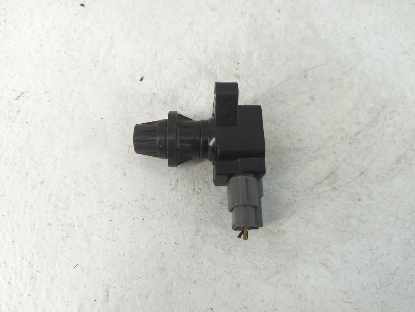 2010-2013 Mazda 3 Ignition Coil Igniter Pack - Oemusedautoparts1.com