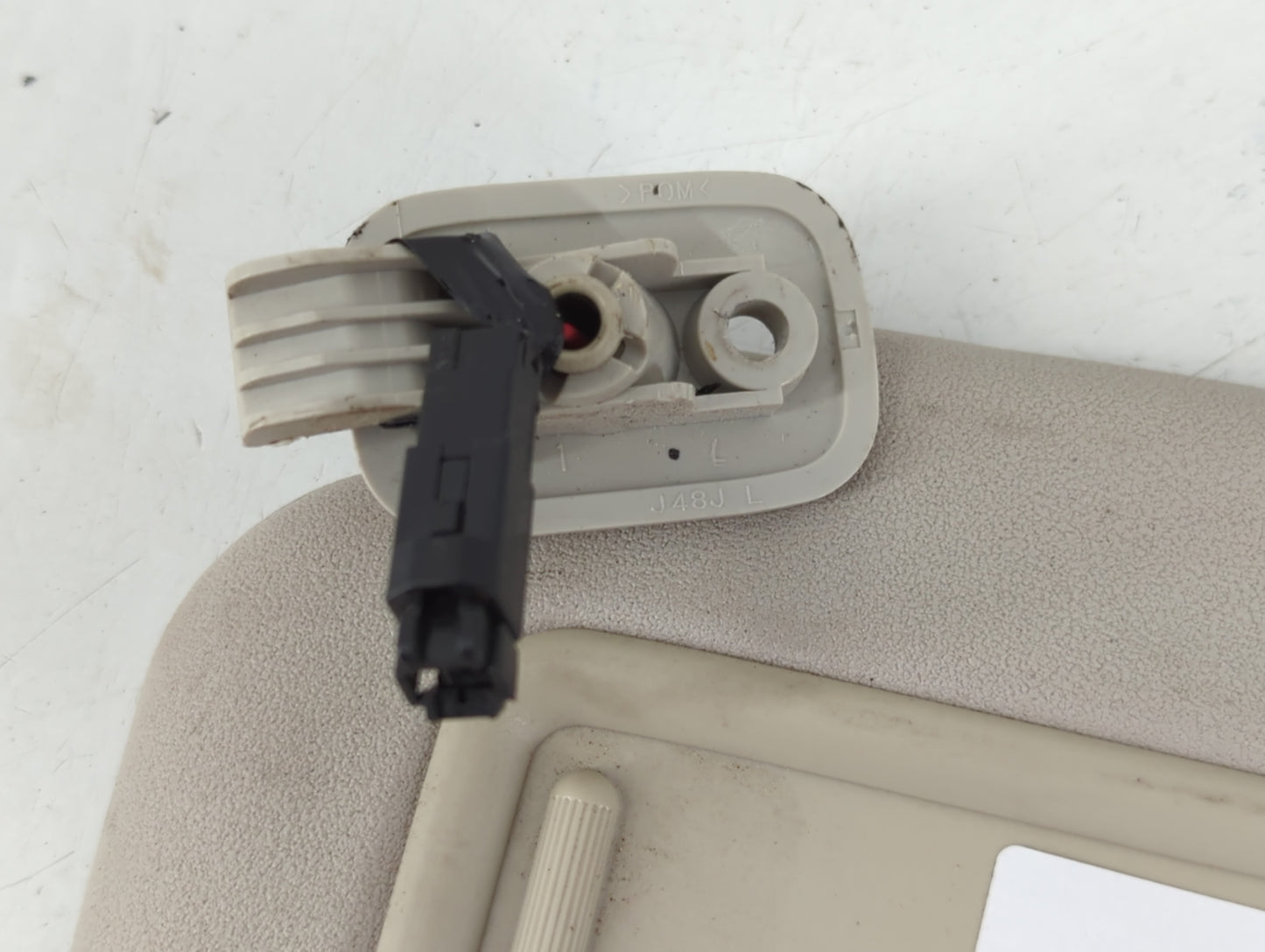 2010-2013 Mazda 3 Sun Visor Shade Replacement Passenger Right Mirror Fits Fits 2010 2011 2012 2013 OEM Used Auto Parts - Oem