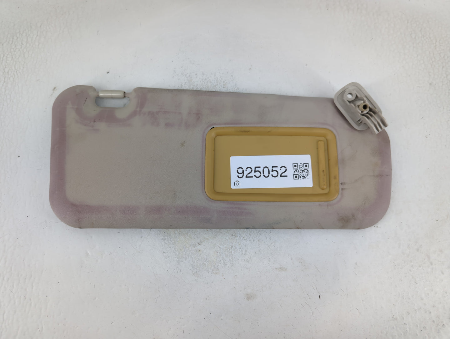 2010-2013 Mazda 3 Sun Visor Shade Replacement Passenger Right Mirror Fits Fits 2010 2011 2012 2013 OEM Used Auto Parts - Oem