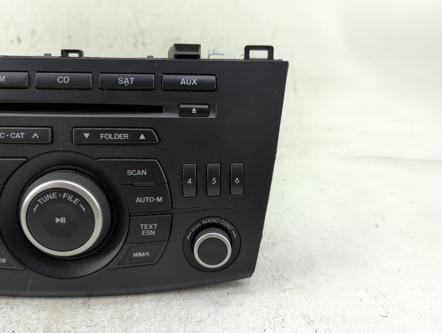 2013 Mazda 3 Radio AM FM Cd Player Receiver Replacement P/N:BGV4 66 9R0A Fits OEM Used Auto Parts - Oemusedautoparts1.com
